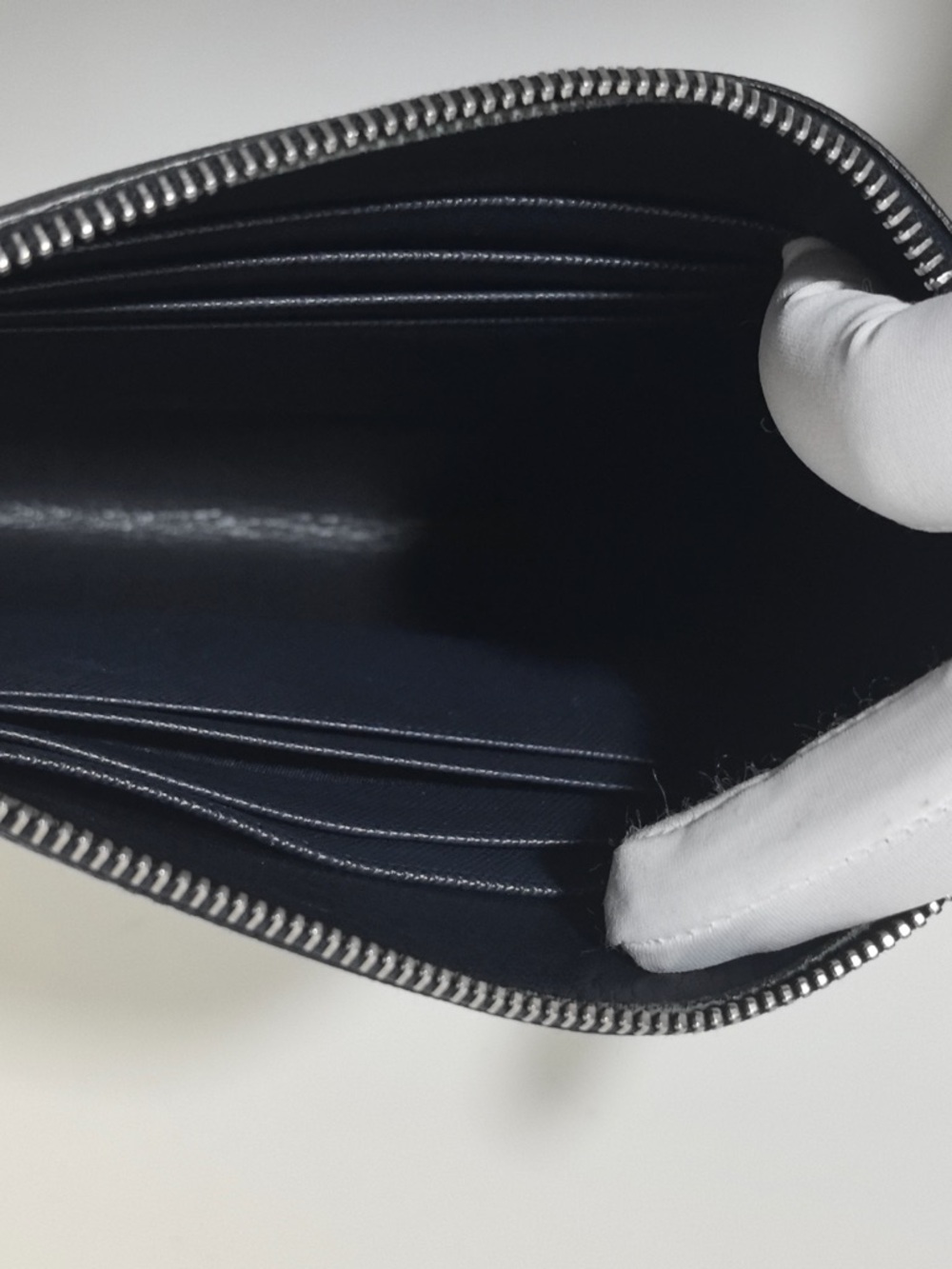 Prada Black Saffiano Leather Zip Toiletry Pouch with Car Motif - Picture 4 of 6